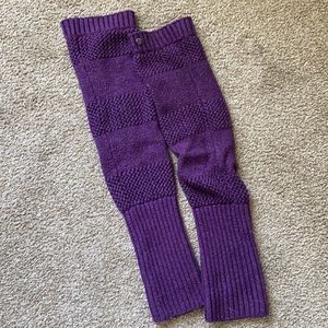 Lululemon purple knit leg warmers